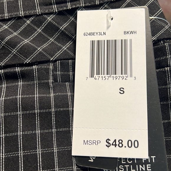 Leighton Black White Checkered Skinny Pant - Picture 8 of 12